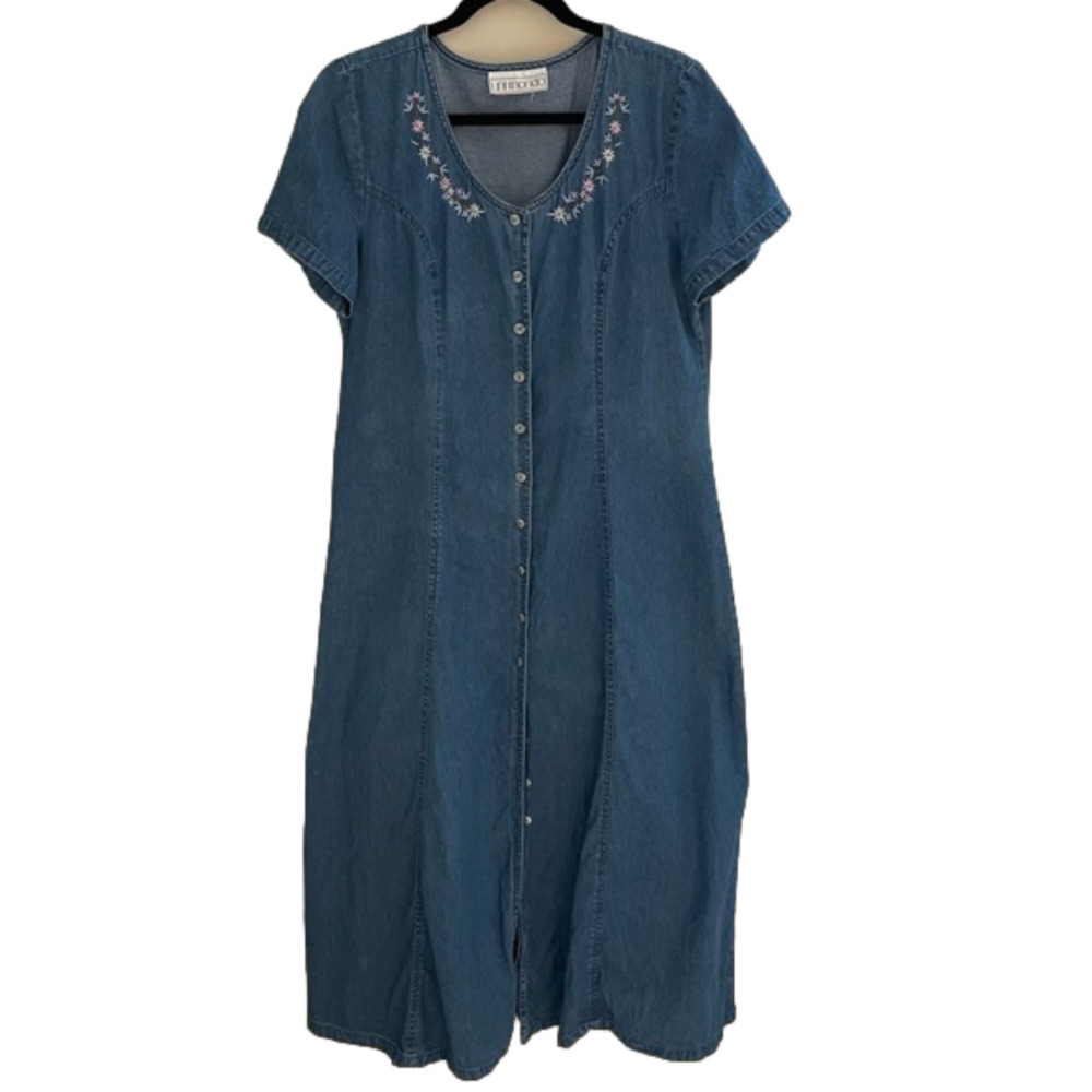 Uni MONDO Vintage 90’s Embroidered Cotton Denim Teacher’s Button Down Maxi Dress